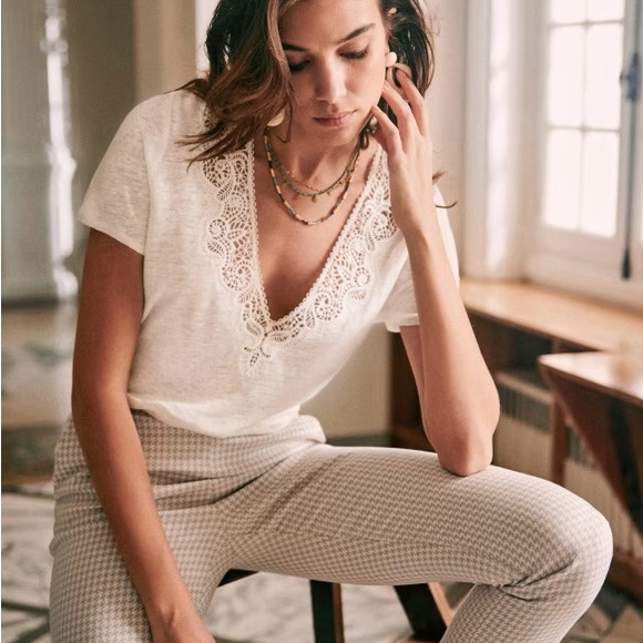 Sezane Clara Trousers Size 4 Camel/Ecru - Picture 5 of 7